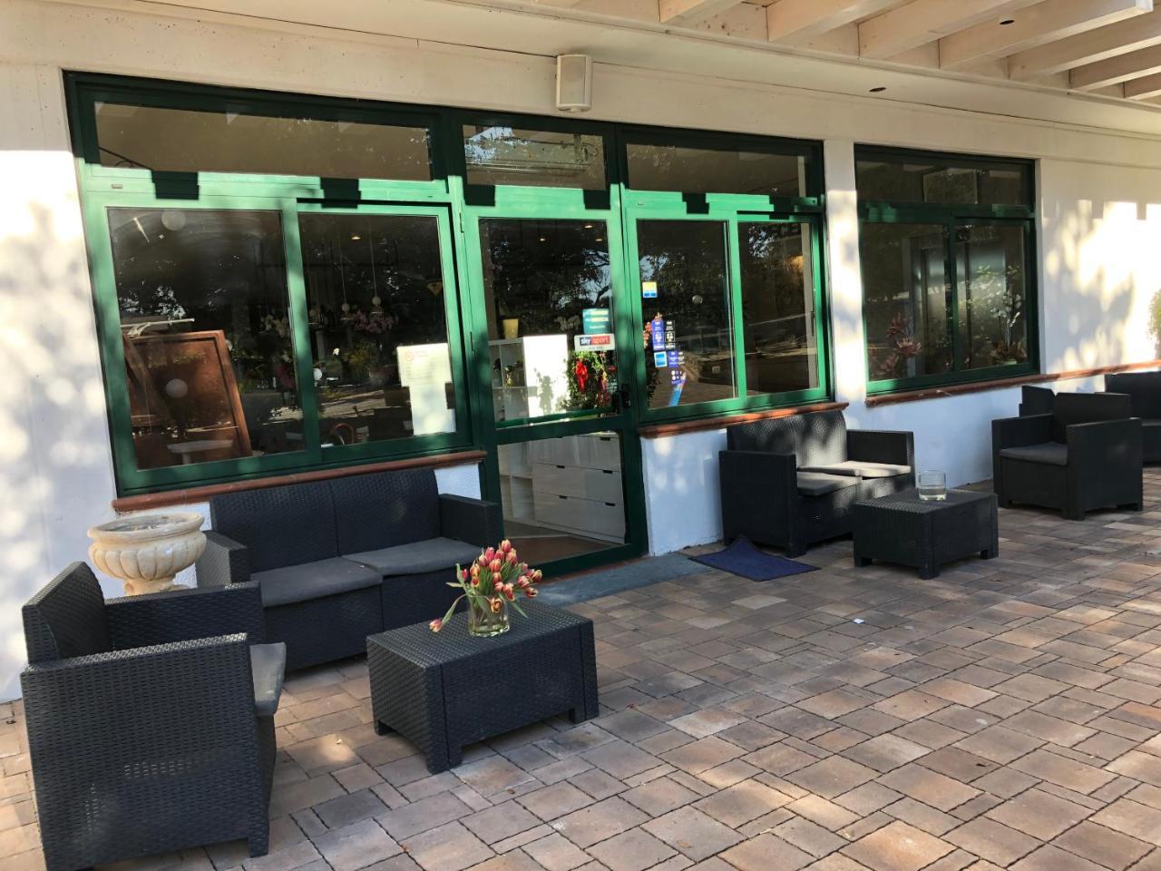 Casablanca Hotel 시비타노바 마르셰 외부 사진