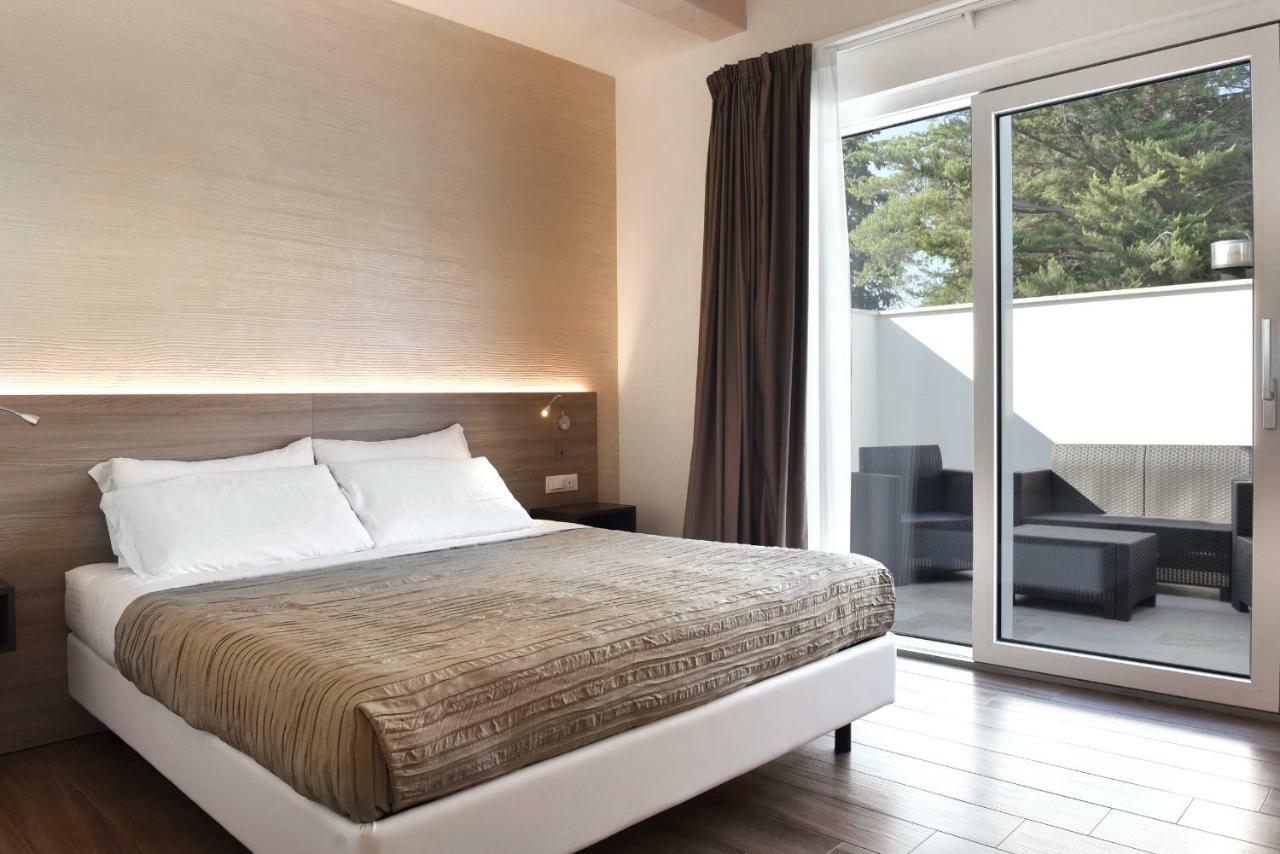 Casablanca Hotel 시비타노바 마르셰 외부 사진